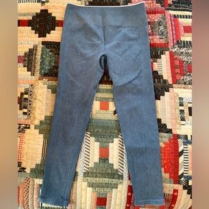 Fabletics Seamless Rib High-Waisted Legging